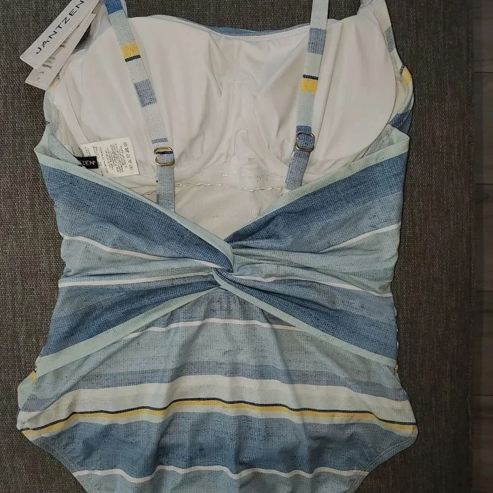 Jantzen Sail Away Twist Front striped Women's one piece swimsuit  Size 8